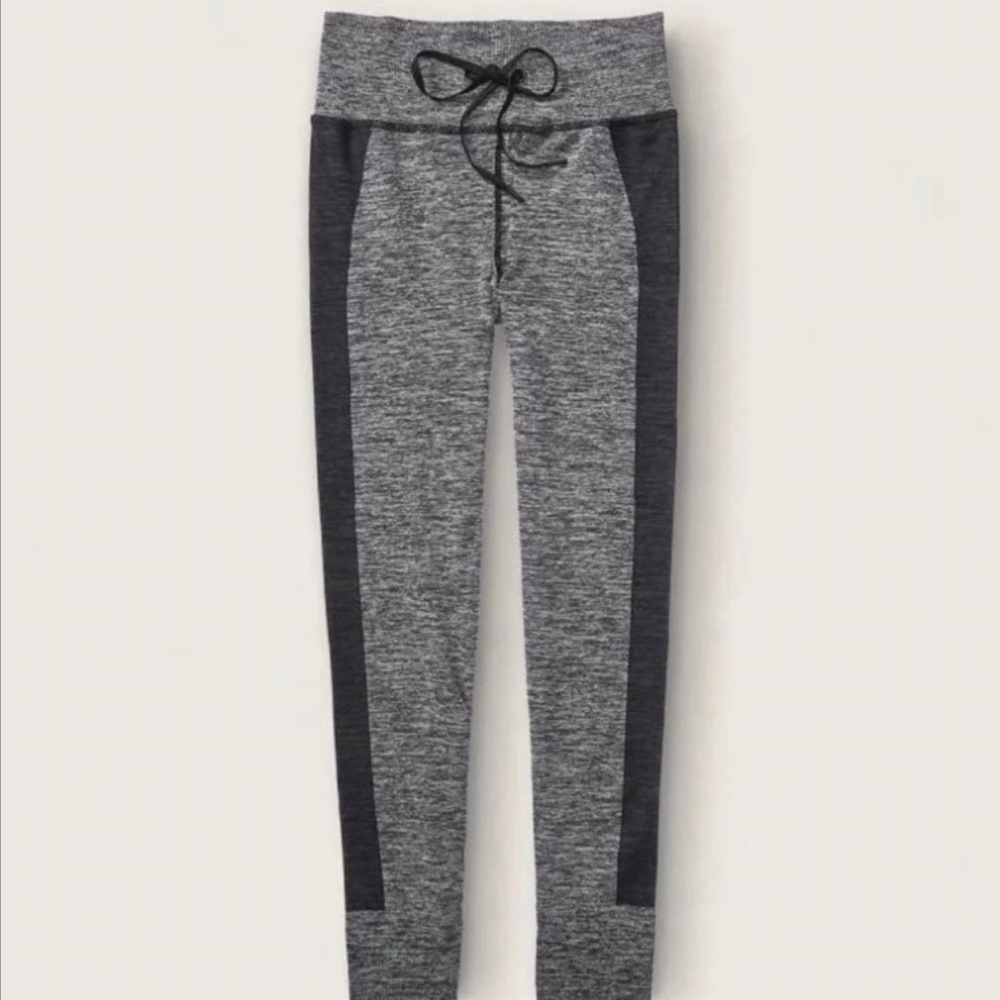 Victoria’s Secret PINK Active High Waist Full Length Joggers | Size: M